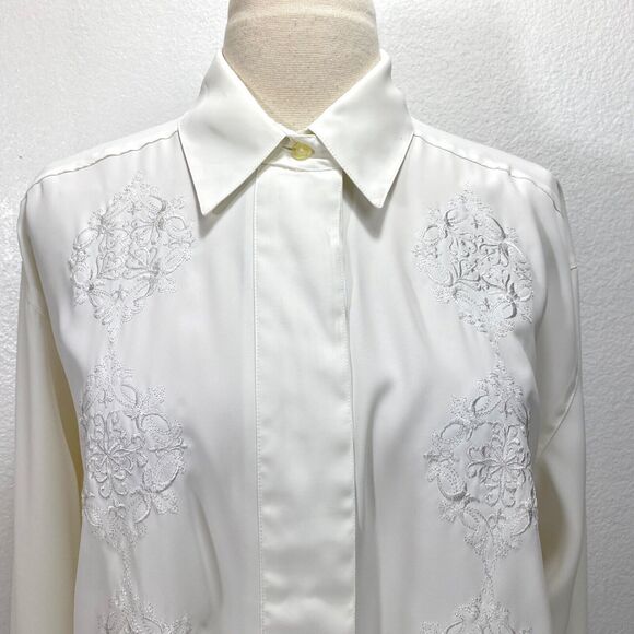 Vintage White Slinky Blouse Medium Front Placket Button Embroidery Career Formal - Picture 2 of 10